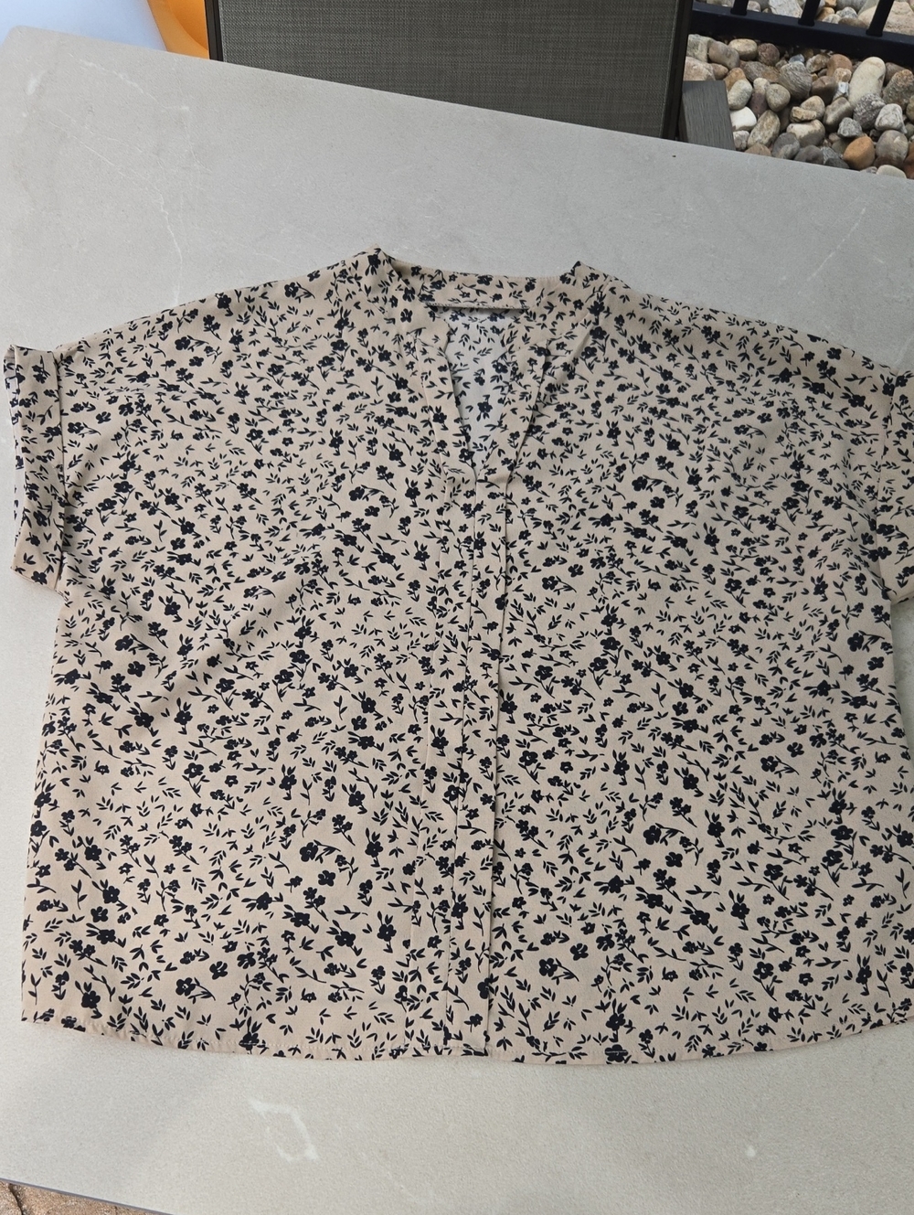 Women's XL Beige Short-Sleeve Shirt with Black Floral Print